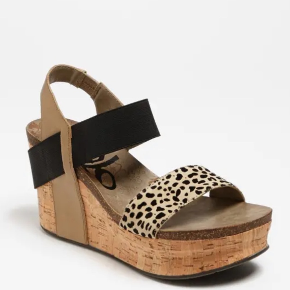 OTBT wedge desert sandals 8